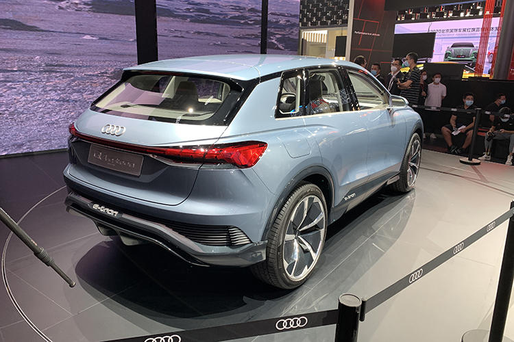 1601277044641216.jpg 4.jpg