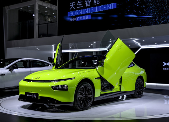 小鹏P7 (3).jpg