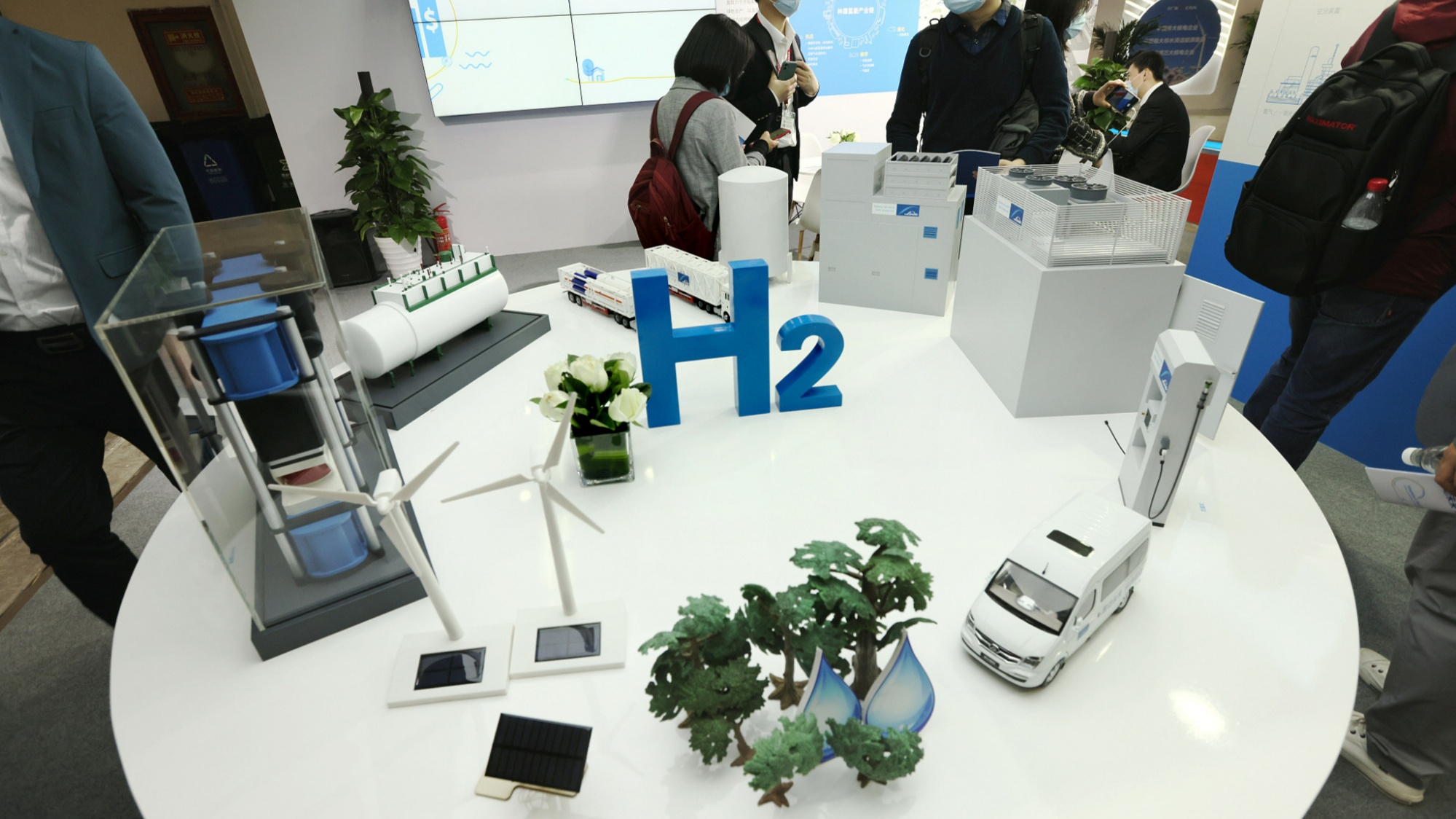 能源转型背景下 氢能产业如何健康有序发展