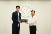 跨界新搭档！中国男篮雷蒙“入职”福田图雅诺，解锁城配物流新势力