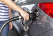 燃油车，凉不了？
